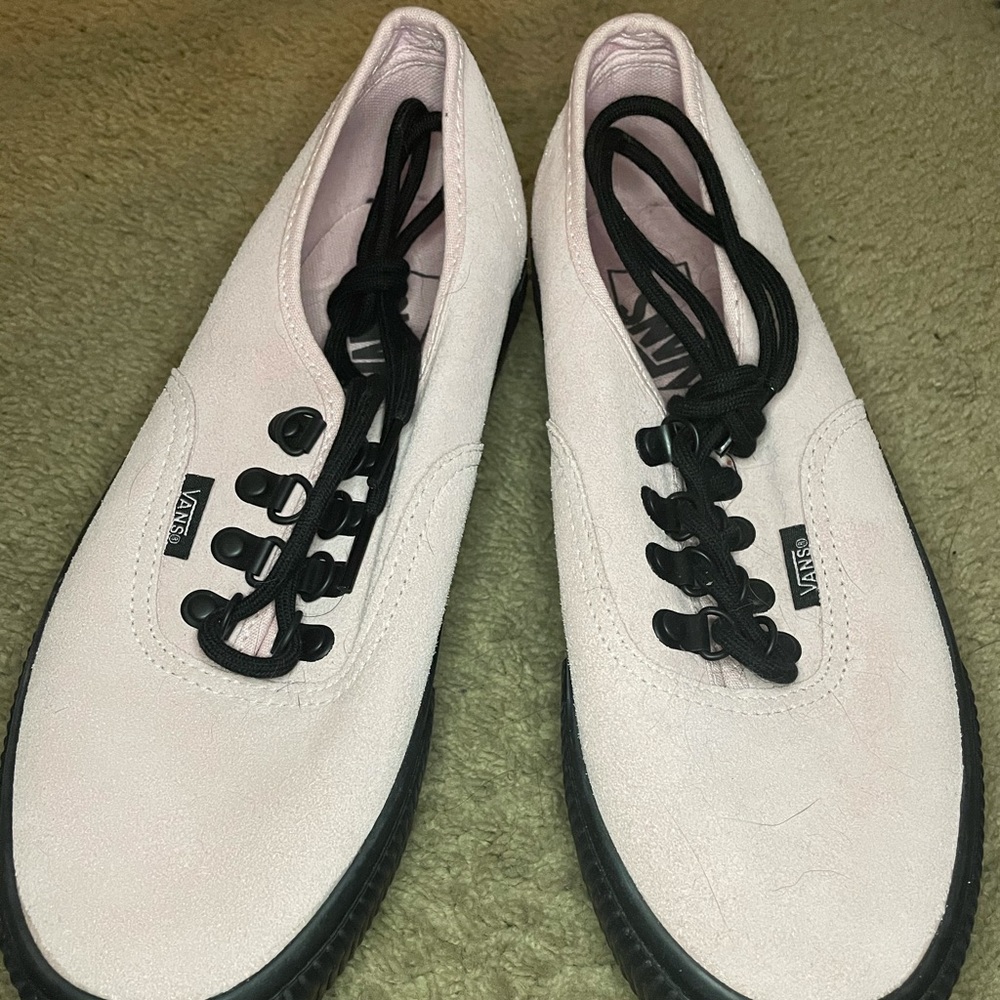 Vans Authentic Platform pink suede size 8